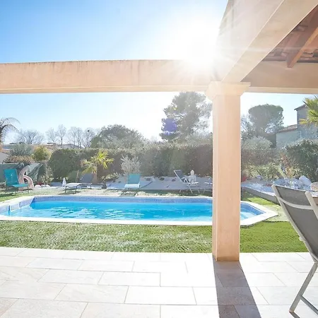 House With Pool In - Exotic Garden Uzes