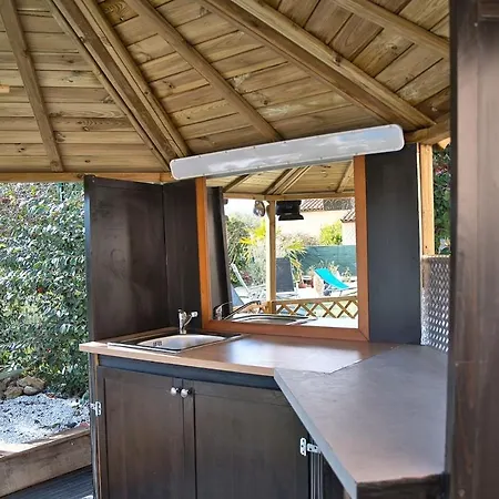 House With Pool In - Exotic Garden *