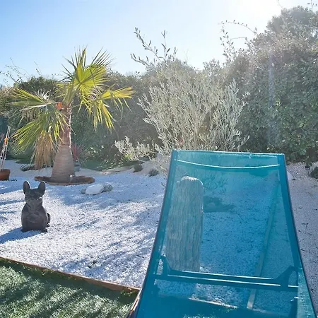 House With Pool In - Exotic Garden Villa Uzes